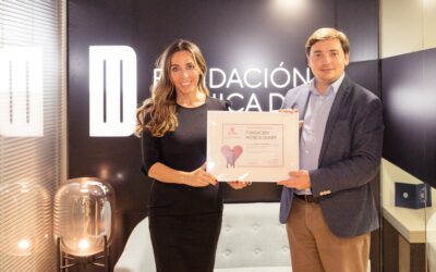 La Fundación Mónica Duart firma un convenio con Cáritas para mejorar el descanso de las personas más vulnerables